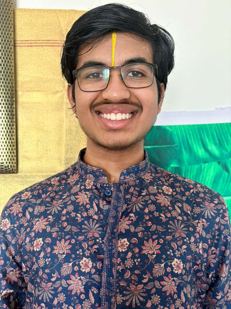 Tejas Varadarajan headshot